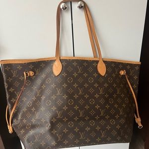 Louis Vuitton Monogram Neverfull GM- extra large tote Excellent condition